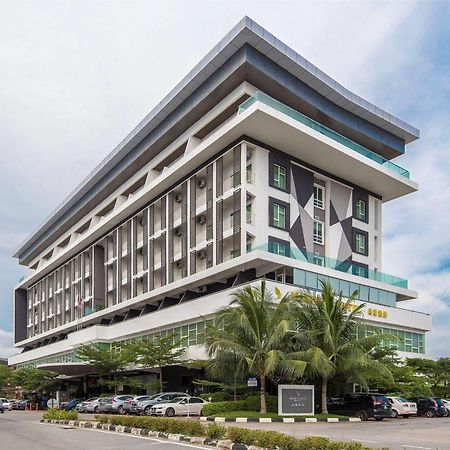 Marvelux Hotel Малакка Экстерьер фото