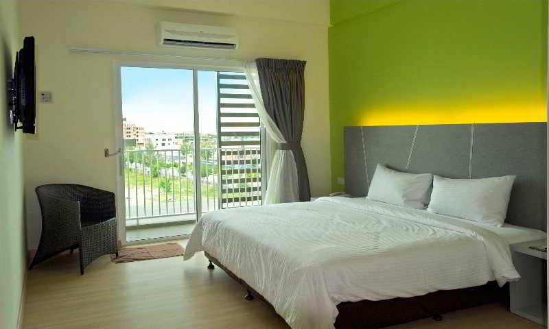 Marvelux Hotel Малакка Экстерьер фото