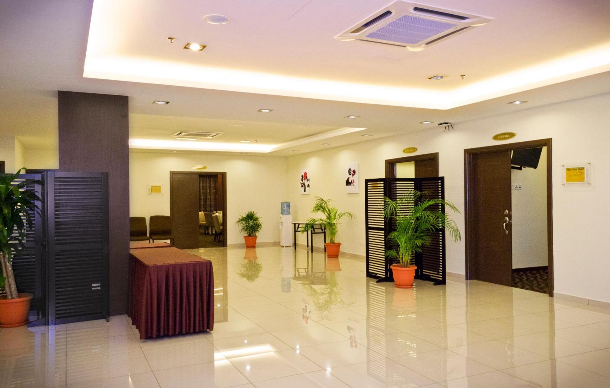 Marvelux Hotel Малакка Экстерьер фото