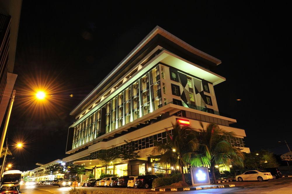 Marvelux Hotel Малакка Экстерьер фото
